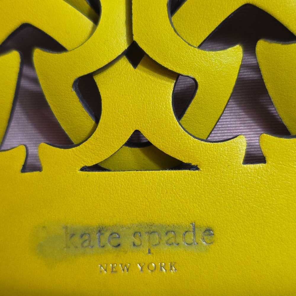 KATE♠️SPADE: NWOT DORIE MEDIUM BUCKET BAG - Picture 6 of 6